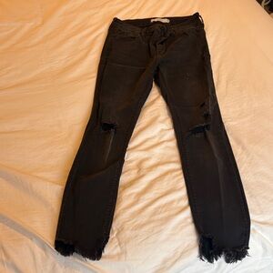 Stylish Black Distressed Skinny Jeans